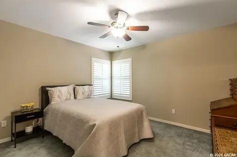 10018 SW 42nd Road Gainesville FL 32608