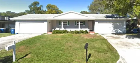 1404 Lotus Path Clearwater FL 33756