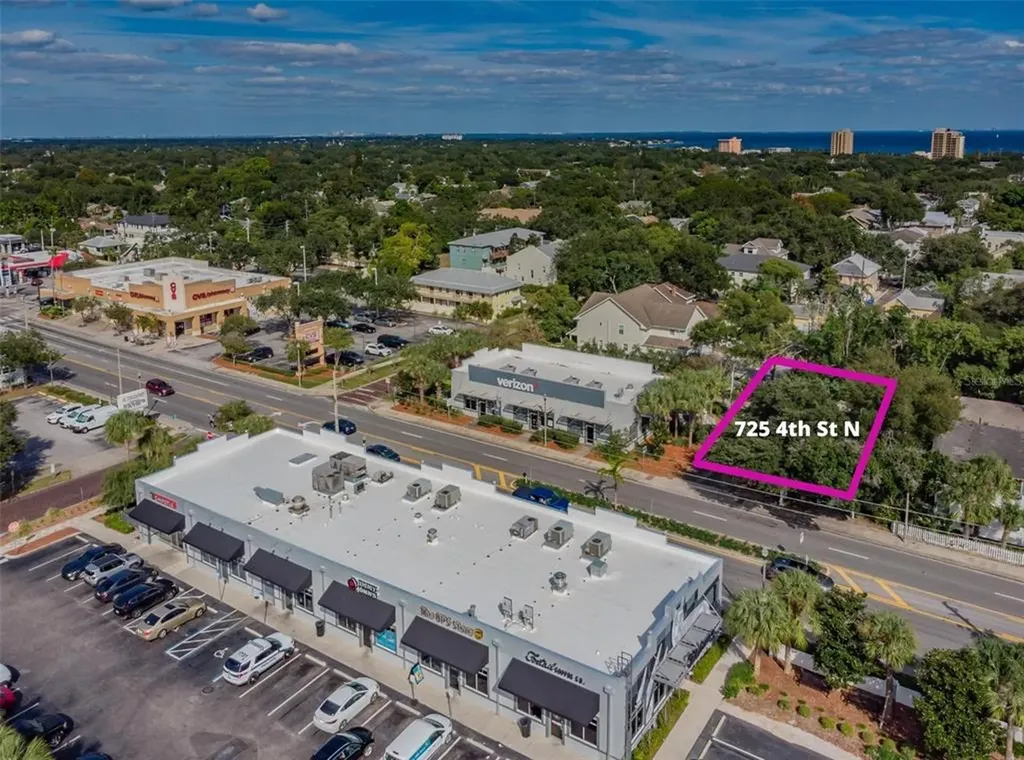 725 4th Street N St Petersburg FL 33701