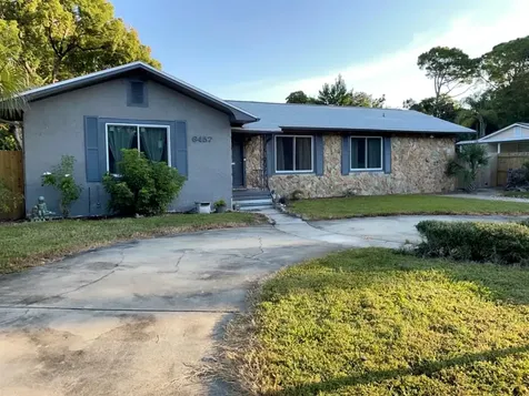 6457 1st Avenue N St Petersburg FL 33710