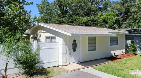 5880 39th Street N St Petersburg FL 33714