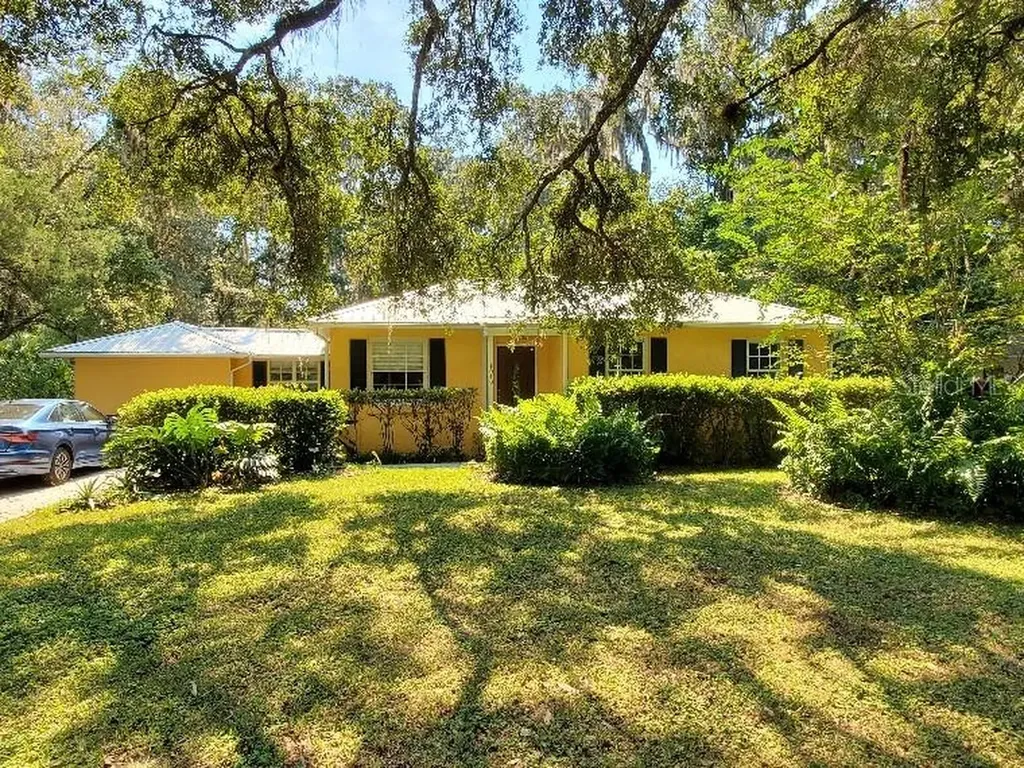 1040 Howell Avenue Brooksville FL 34601