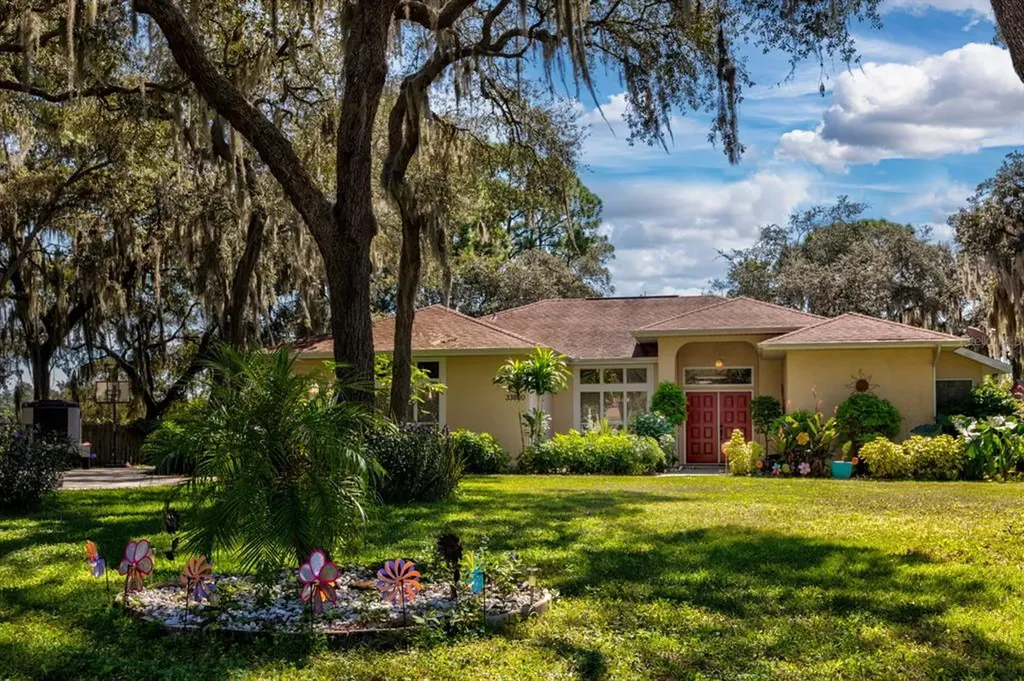 33600 Dolores Court Leesburg FL 34788