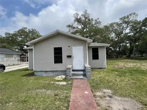 1786 17th Street S St Petersburg FL 33712
