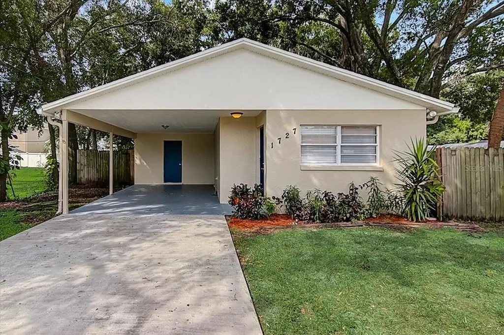 1727 W Spruce Street Tampa FL 33607