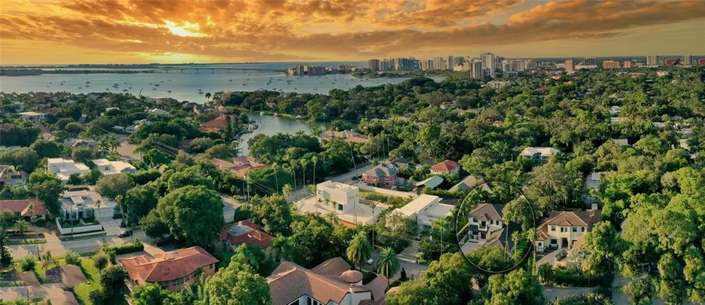 1635 Prospect Street Sarasota FL 34239