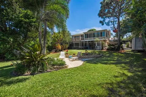 3225 Bluff Boulevard Holiday FL 34691
