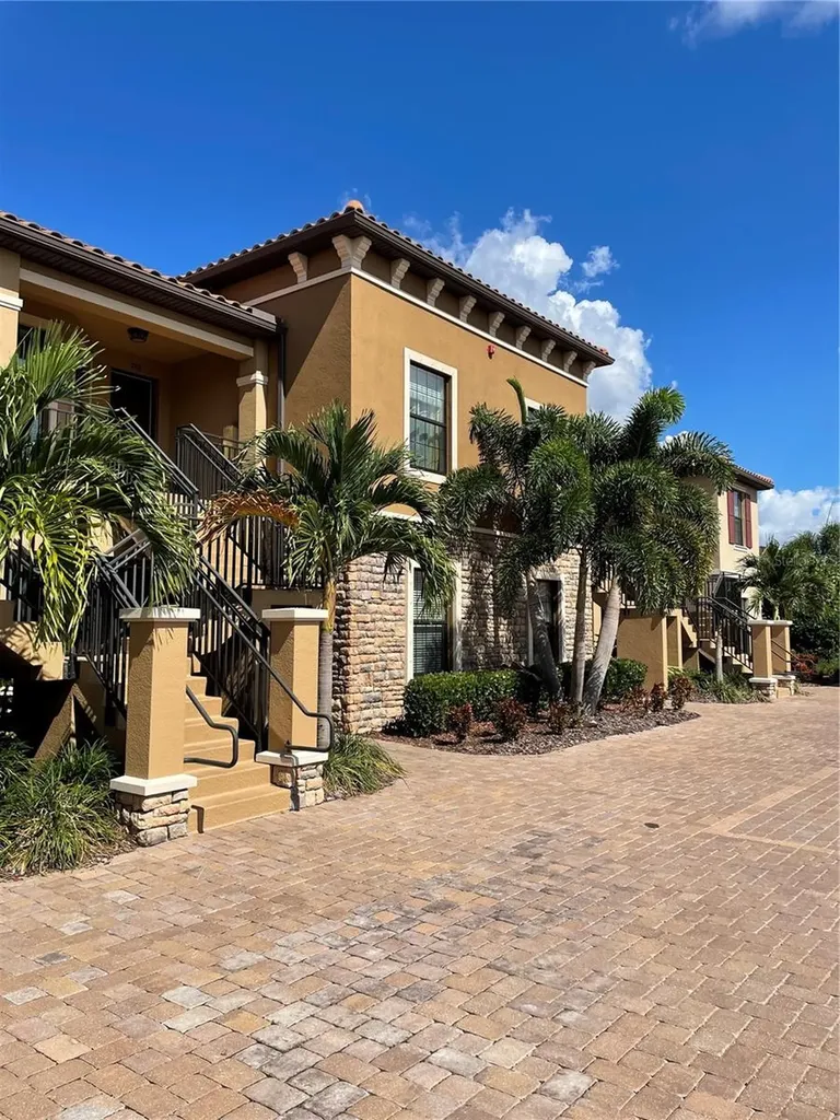 13703 Messina Loop Bradenton FL 34211