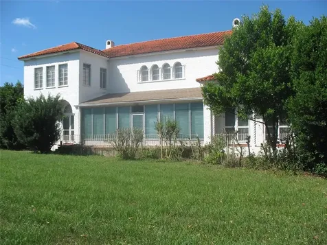 1690 S 10th Street Haines City FL 33844