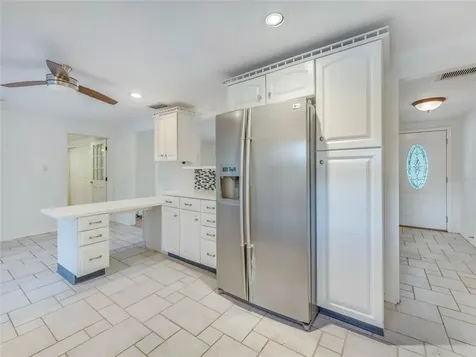 309 W Collins Avenue Bushnell FL 33513