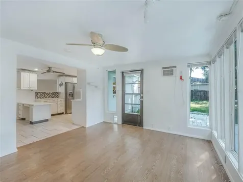 309 W Collins Avenue Bushnell FL 33513