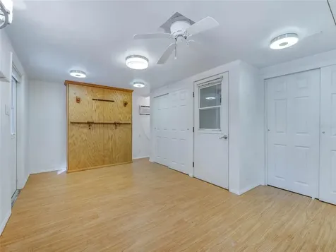 309 W Collins Avenue Bushnell FL 33513