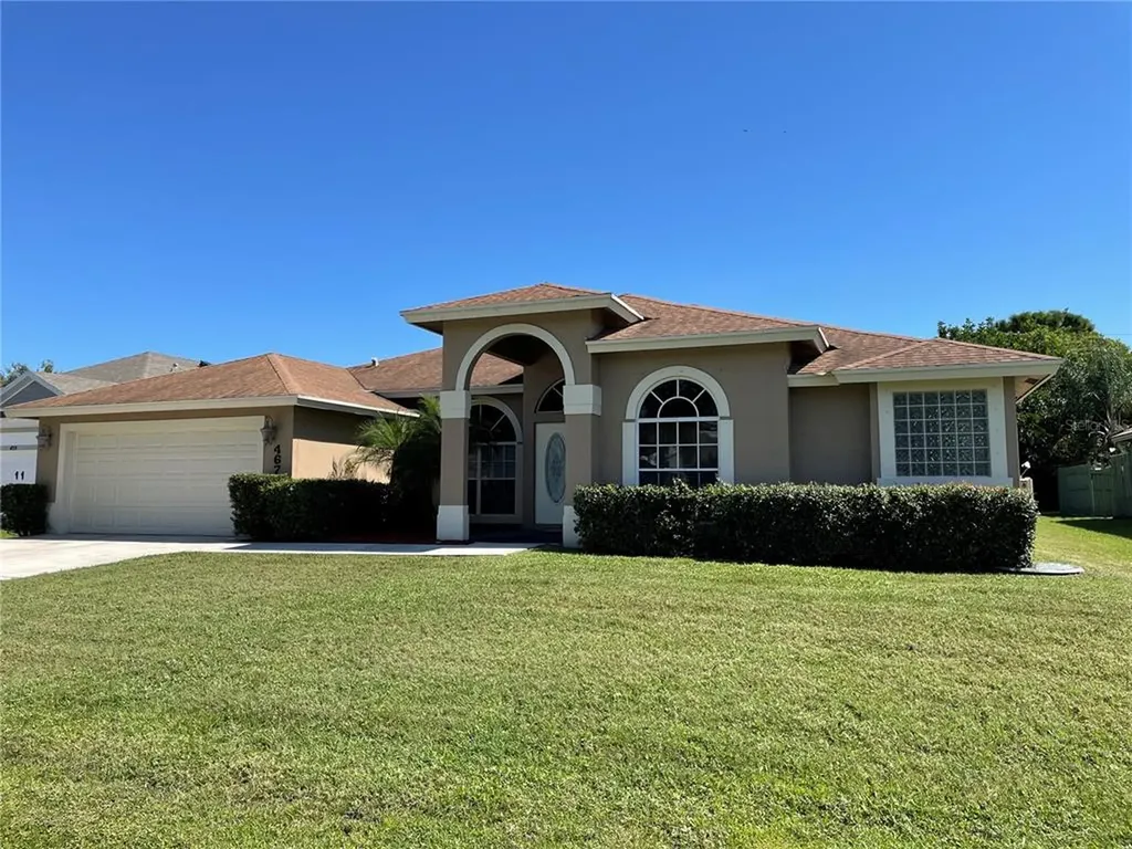 467 SW Cahoon Court Port St Lucie FL 34953