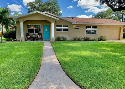 911 Riviera Street Venice FL 34285