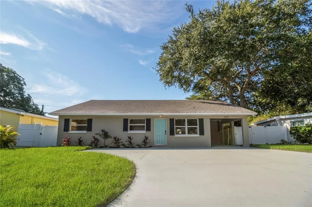2127 Barcelona Drive Clearwater FL 33764