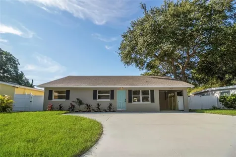 2127 Barcelona Drive Clearwater FL 33764