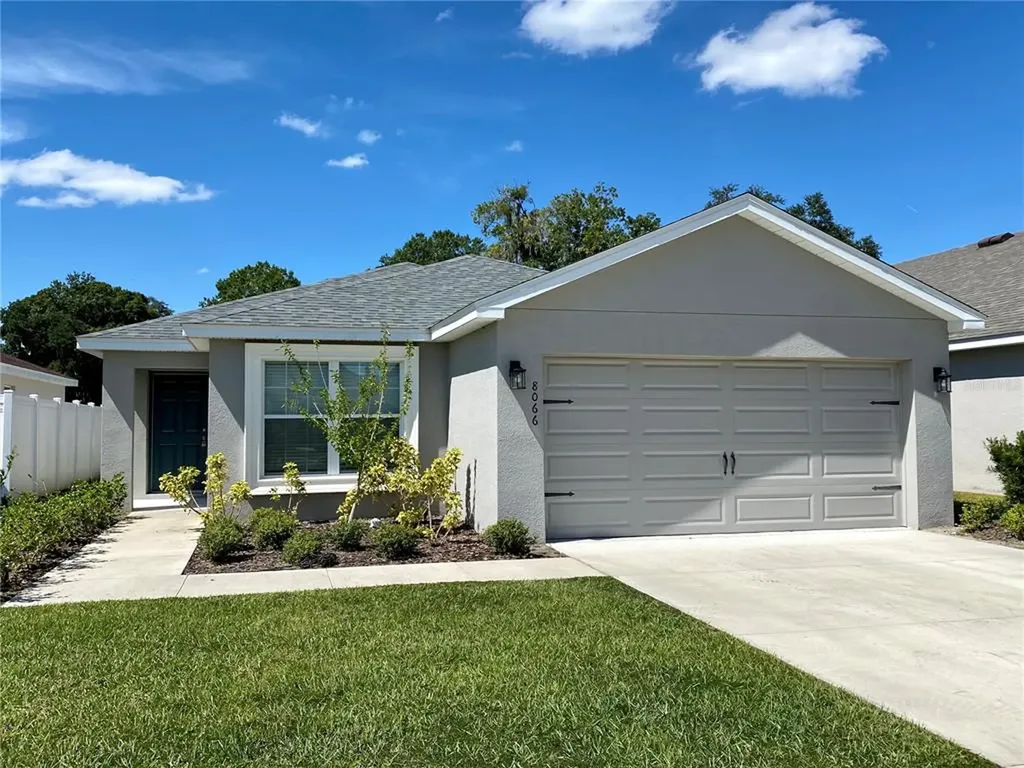8066 Brookeshire Drive Lakeland FL 33809