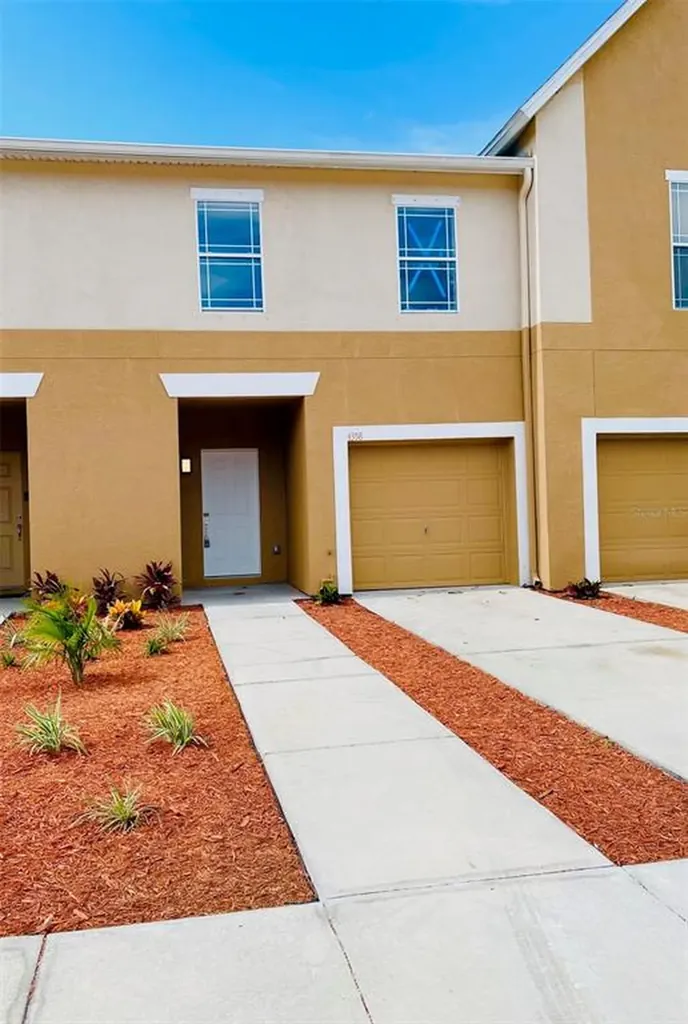 4355 Tyler Circle N St Petersburg FL 33709