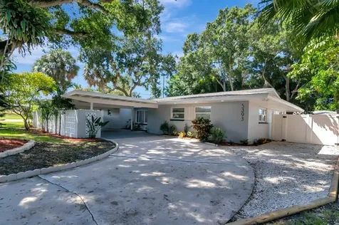 5393 37th Street S St Petersburg FL 33711