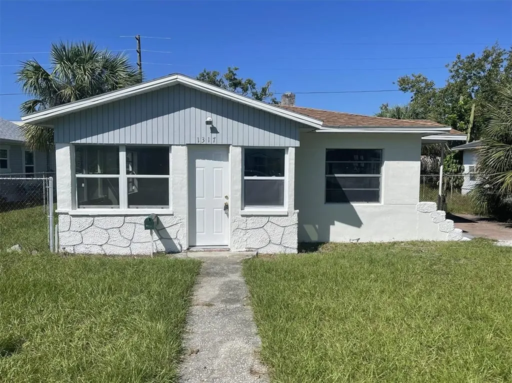 1317 Preston Street S St Petersburg FL 33712