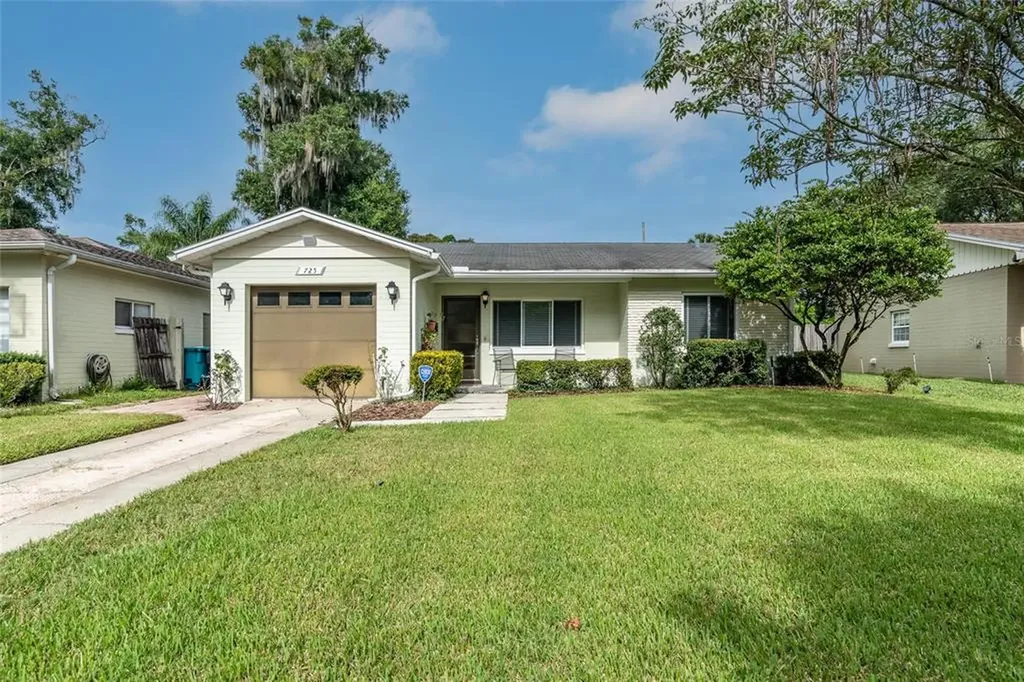 725 Nottingham Street Orlando FL 32803