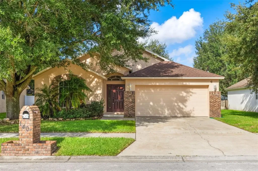 1405 Orange Moss Court Plant City FL 33563