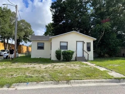 4811 15th Avenue S St Petersburg FL 33711