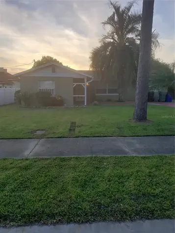 1010 N Lavon Avenue Kissimmee FL 34741
