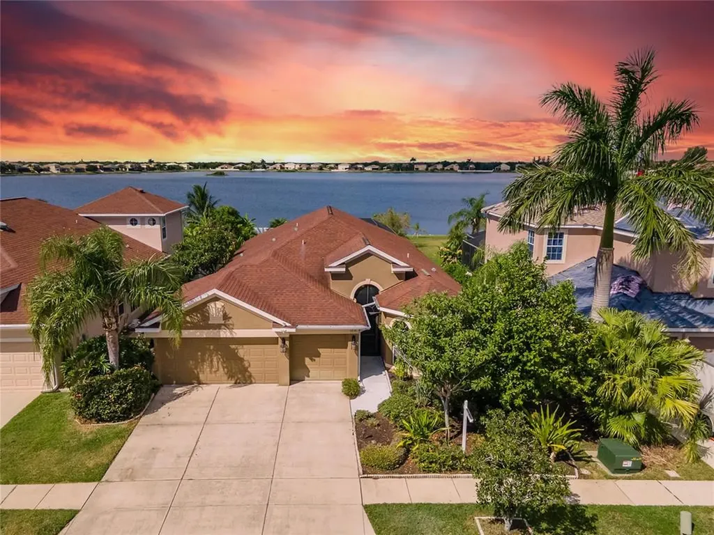 1856 Mira Lago Circle Ruskin FL 33570