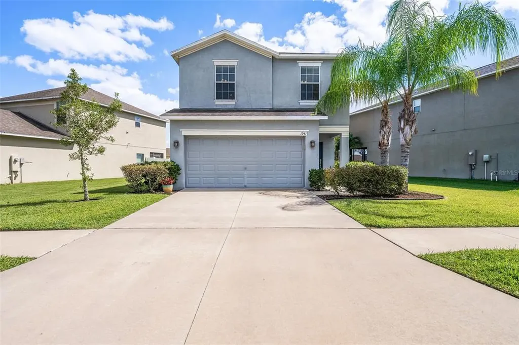 1941 Hawks View Drive Ruskin FL 33570