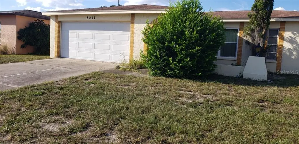 8221 Hixton Drive Port Richey FL 34668