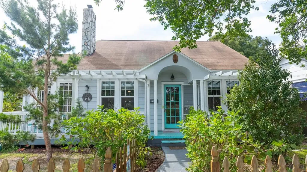 2300 6th Avenue N St Petersburg FL 33713