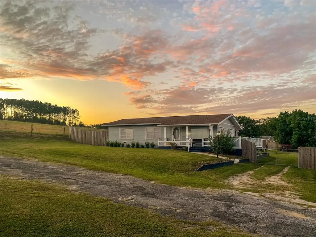 37847 Avoca Avenue Zephyrhills FL 33541