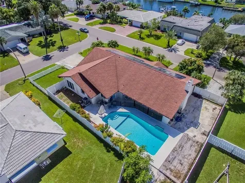 4301 46th Avenue S St Petersburg FL 33711
