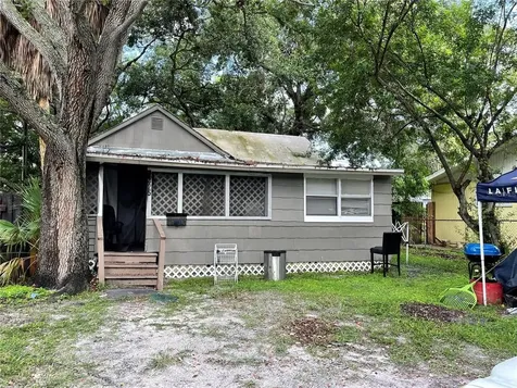 2325 36th Street S St Petersburg FL 33711