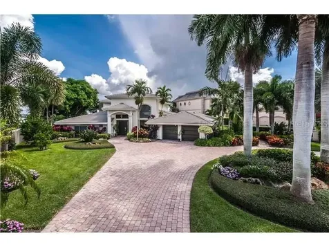 231 Robin Drive Sarasota FL 34236
