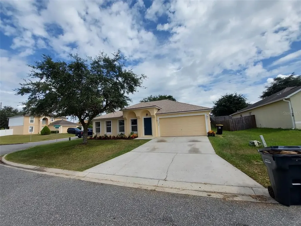 104 Vervain Avenue Davenport FL 33837