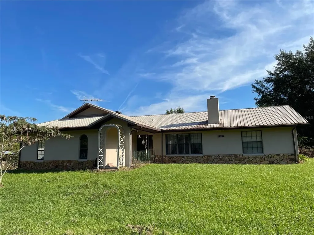 7697 NE 199th Street Road Citra FL 32113