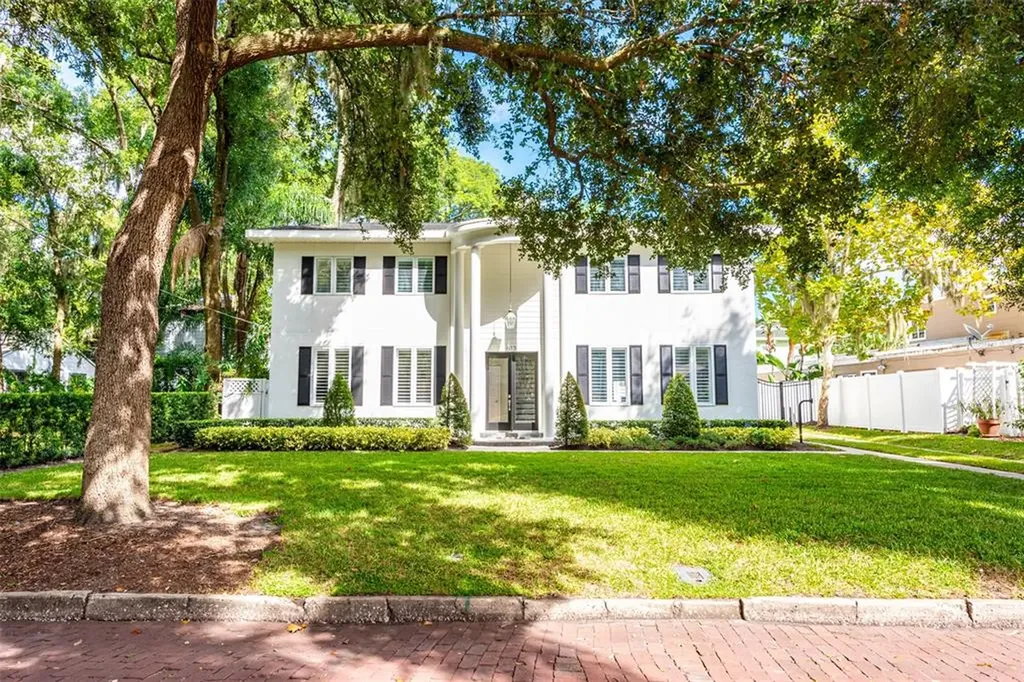613 Daniels Avenue Orlando FL 32801