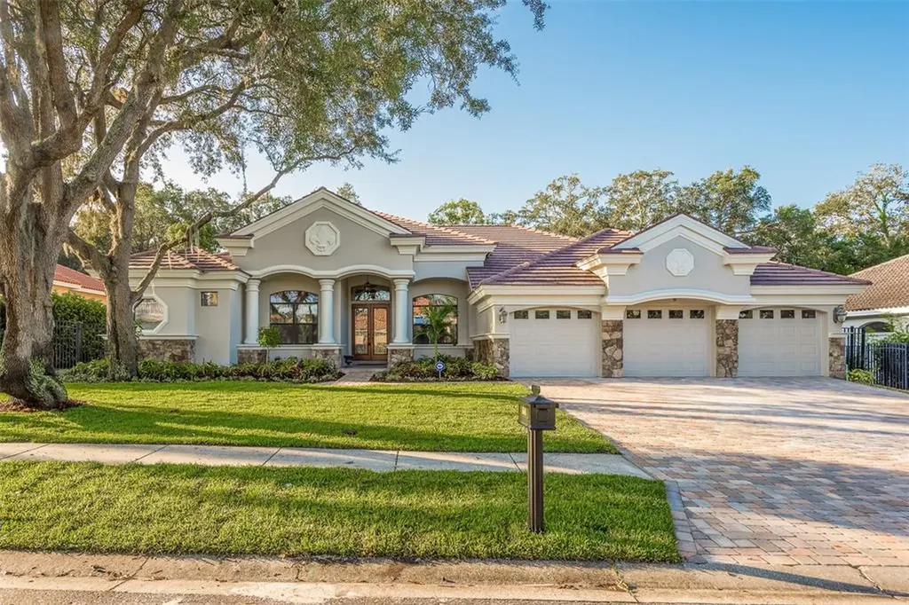 1544 Canopy Oaks Boulevard Palm Harbor FL 34683