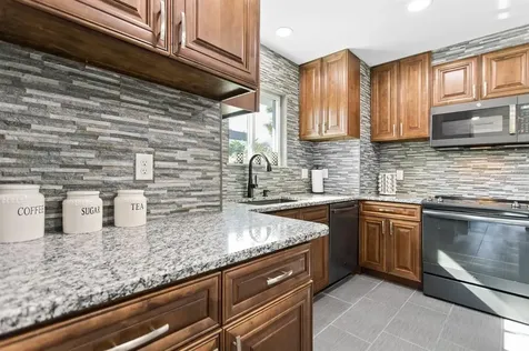 3133 Heatherwood Lane Sarasota FL 34235