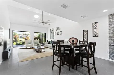 3133 Heatherwood Lane Sarasota FL 34235