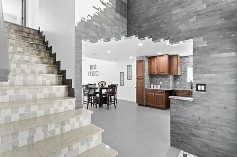 3133 Heatherwood Lane Sarasota FL 34235