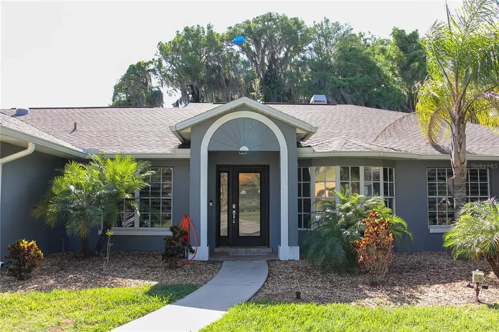 2334 Indian Mound Trail Kissimmee FL 34746
