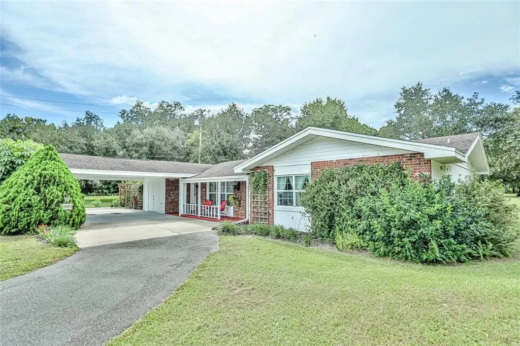 2330 Gunn Road Kissimmee FL 34746