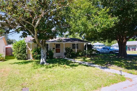 3488 40th Way N St Petersburg FL 33713