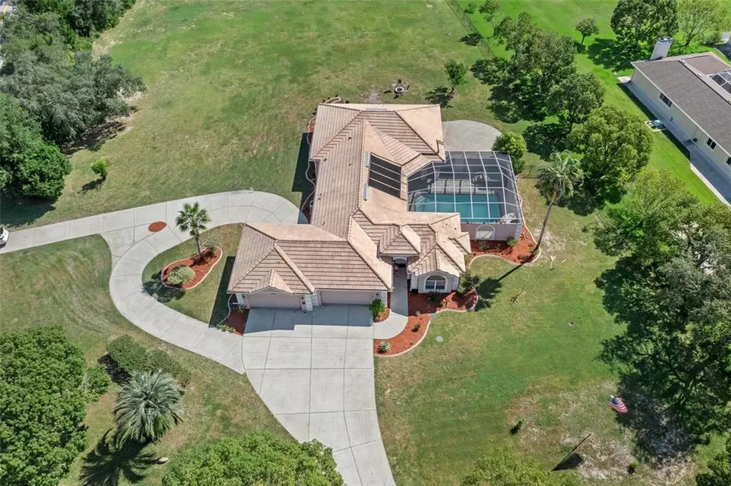 10370 Woodland Waters Boulevard Weeki Wachee FL 34613