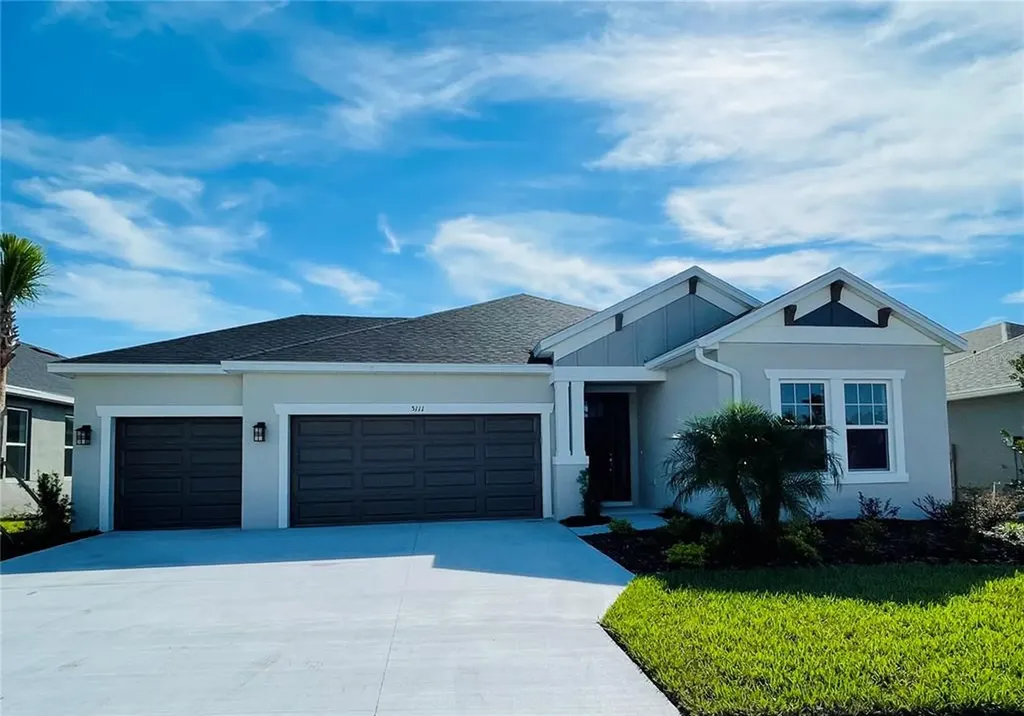5111 Los Robles Court Palmetto FL 34221