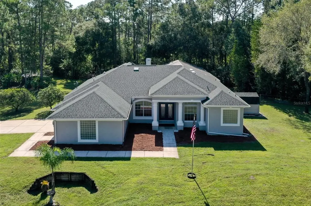 1620 Woodfield Court Lutz FL 33558