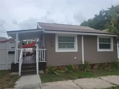 327 25th Street S St Petersburg FL 33712